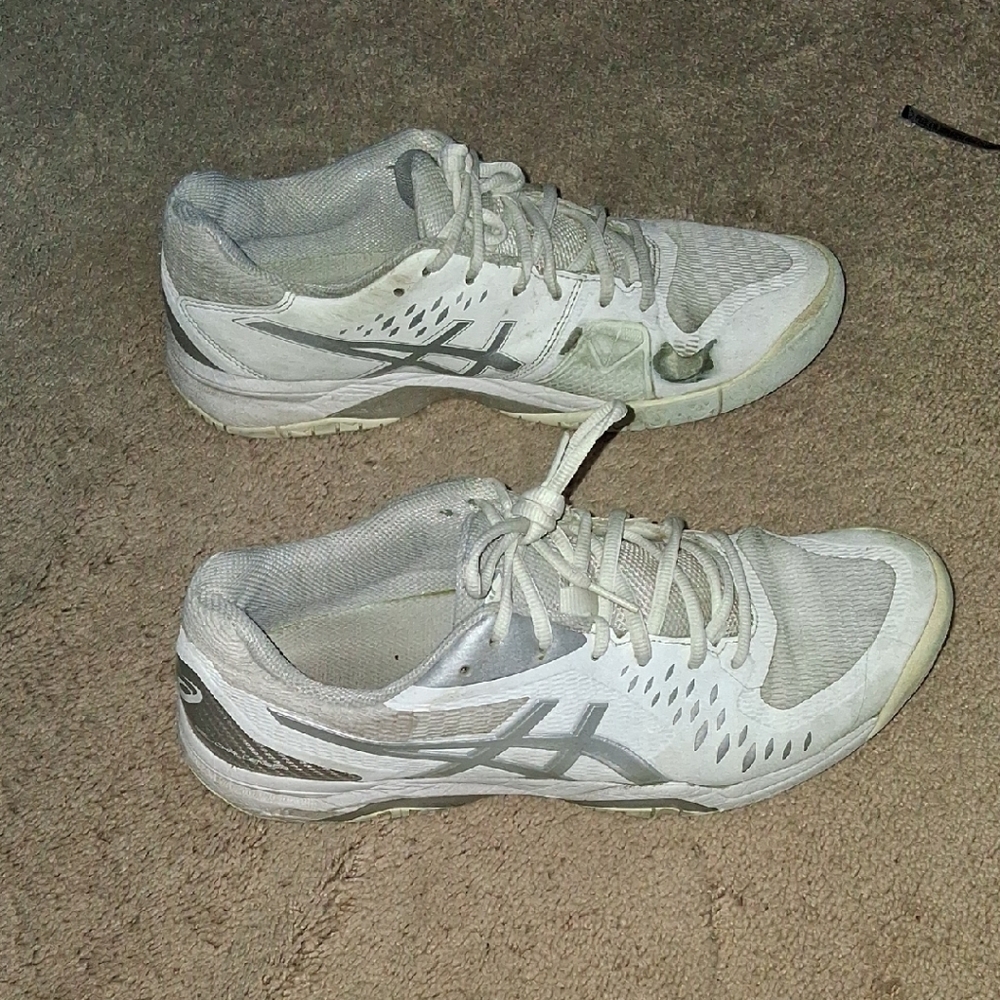ASICS White and Gray Athletic Shoes